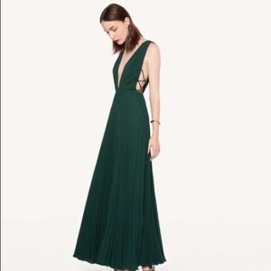 Forest Green Evening Gown 🍃🌙